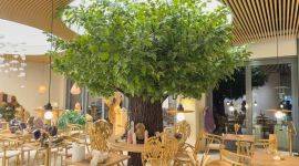 Dekoracje Restauracji Sztucznymi Drzewami